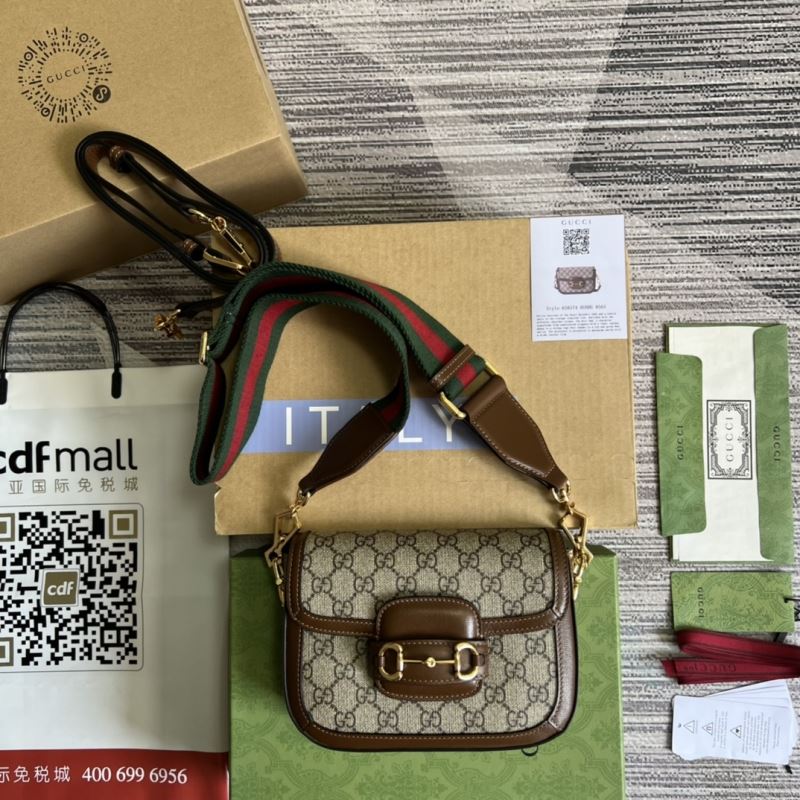 Gvc*1 horsebit bags